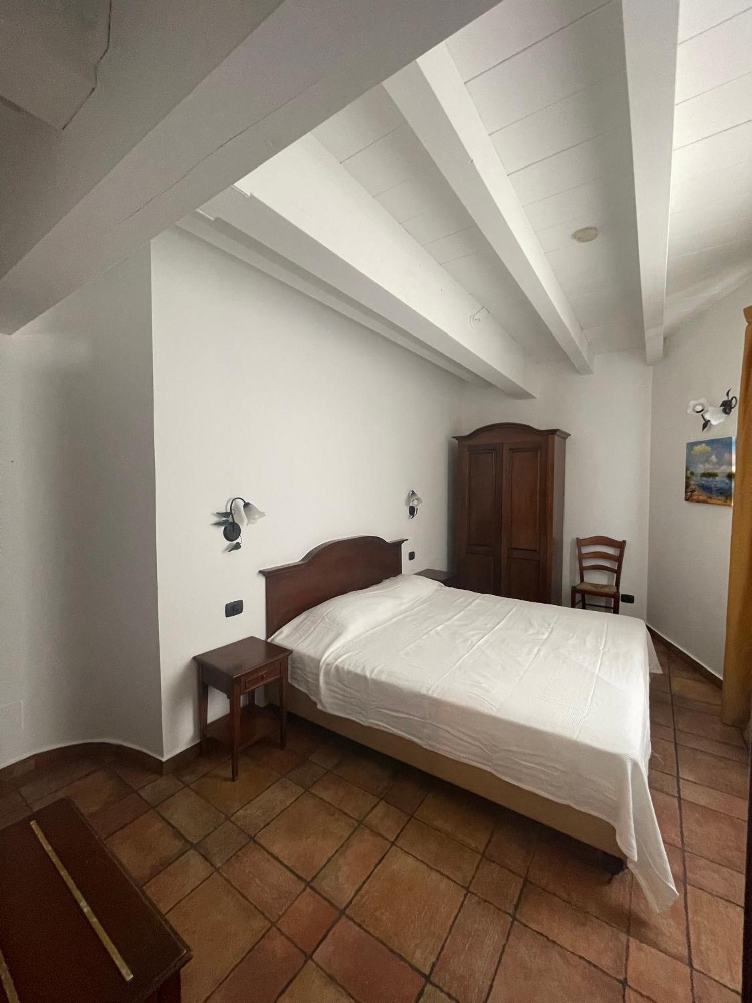 Hotel Capomulini 3 Stelle Acireale Dış mekan fotoğraf