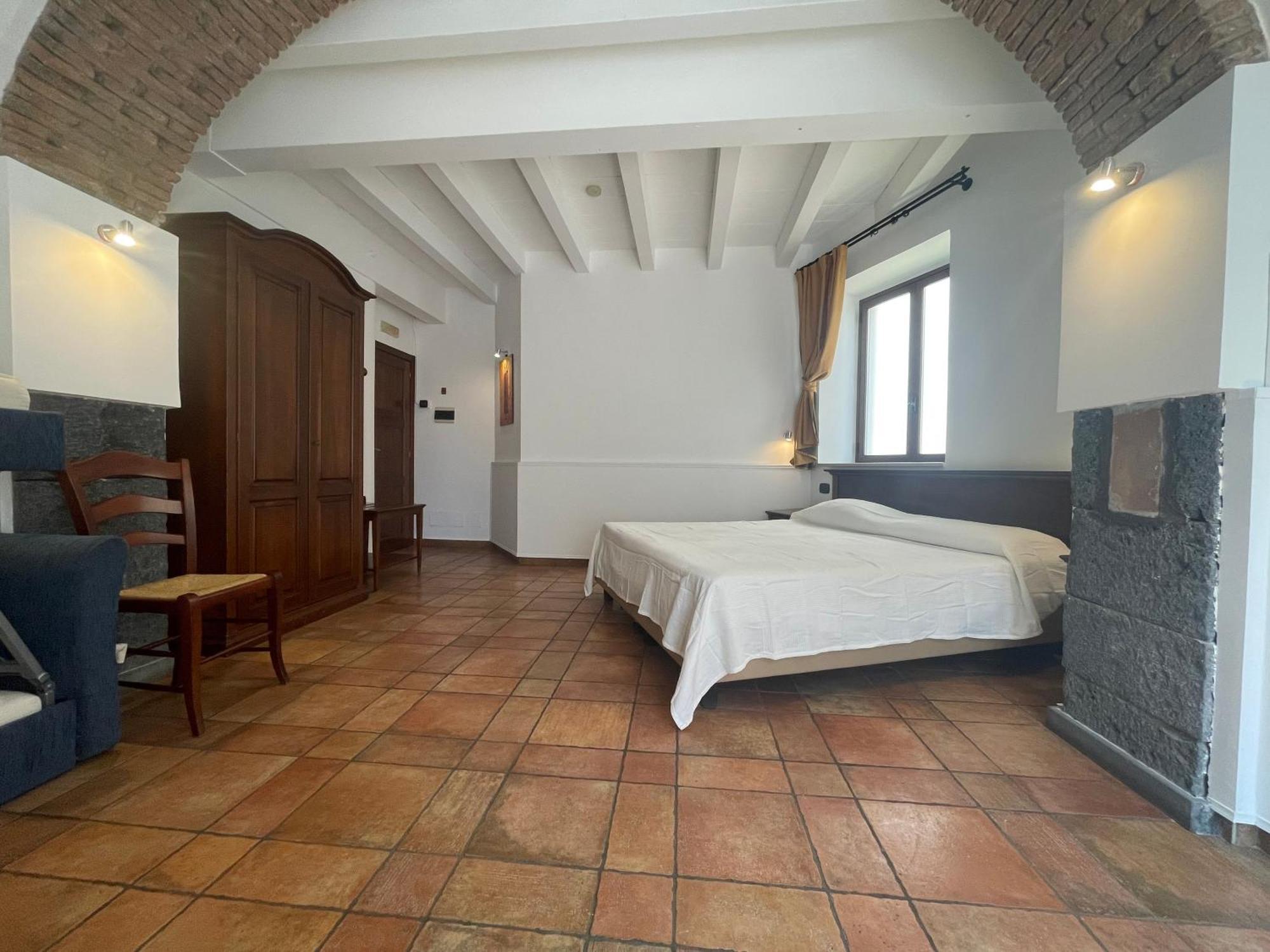 Hotel Capomulini 3 Stelle Acireale Dış mekan fotoğraf