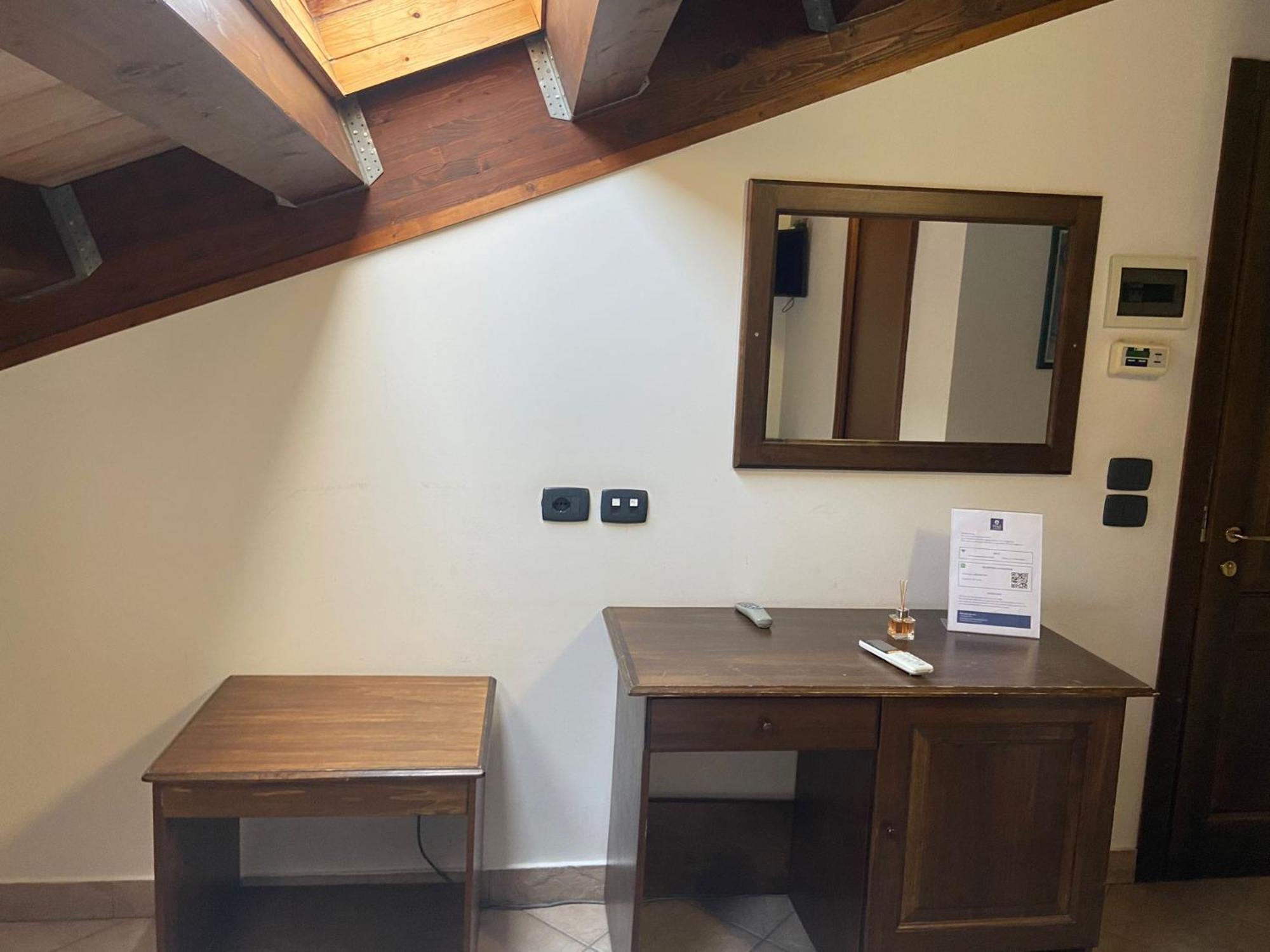 Hotel Capomulini 3 Stelle Acireale Dış mekan fotoğraf