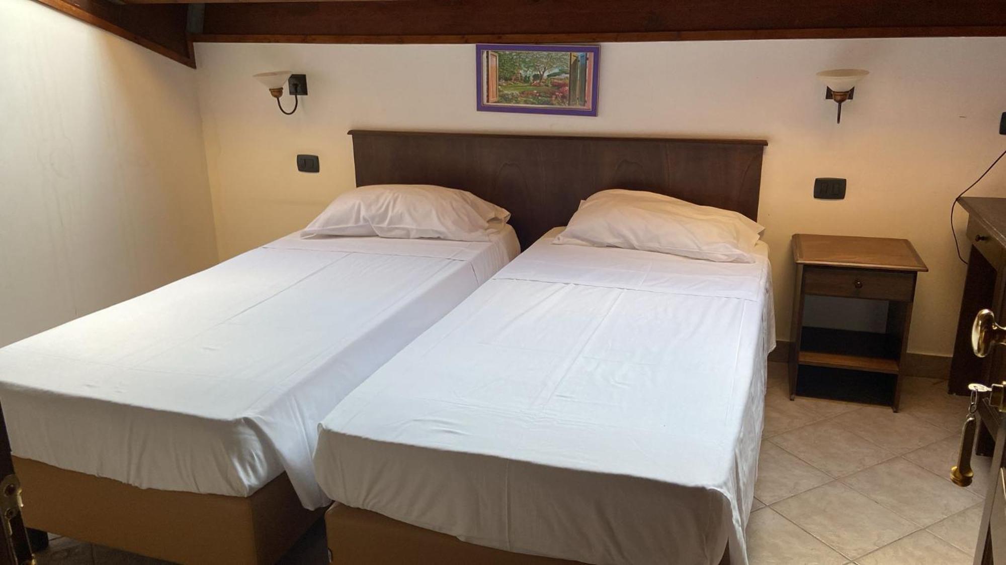 Hotel Capomulini 3 Stelle Acireale Dış mekan fotoğraf